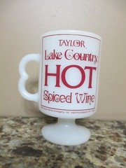 Vintage Taylor Lake County Hot Spiced Wine Milk Glass Pedestal Mug – New York