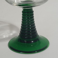 Set 2 Schmitt Sohne Wine Cordial Glasses Goblets Green Ribbed Stem W. Germany