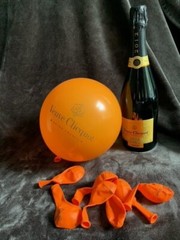 VEUVE CLICQUOT BALLOONS x10 Mixed 5 Pink 5 Orange Party Luxury Champagne Shower