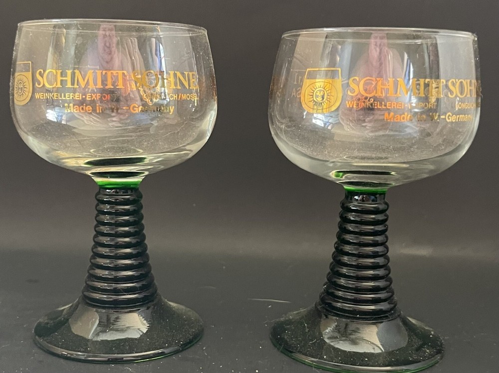 2 Schmitt Sohne W. GERMAN Green Ribbed Stem Wine Glasses 4 oz