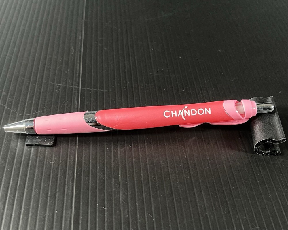 New Domaine Chandon Pink Pen California Sparkling Wine Ballpoint – (blue ink)