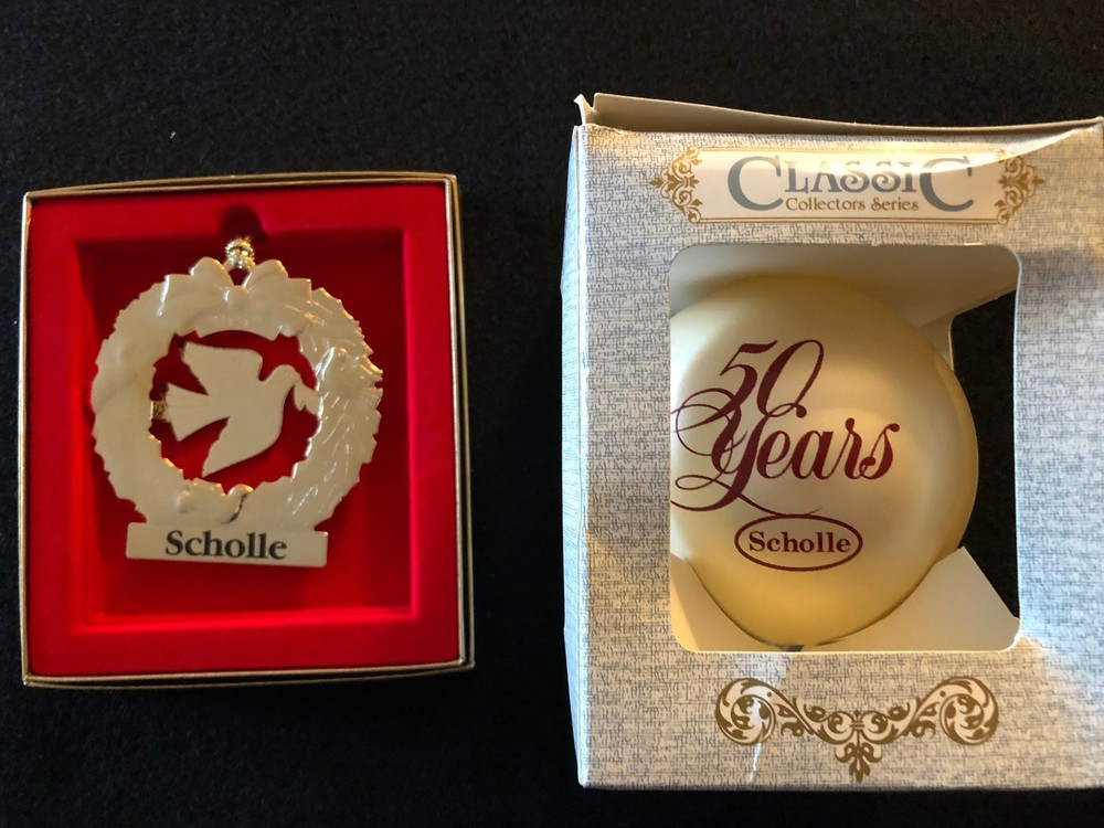 Scholle Chemical X-Mass Ornaments (1) Topperscot (1) Duchin 1995
