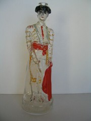 1955 GLASS MATADOR BOTTLE BULLFIGHTER DECANTER DALMAU HERMANOS TARRAGONA SPAIN