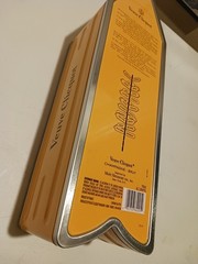 Veuve Clicquot ASPEN Destination Arrow Tin Limited Edition Run EMPTY TIN ONLY
