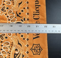 Veuve Clicquot Champagne Signature Bandana Handkerchief Wrap – New