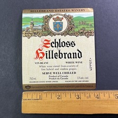 Vintage 1983 Schloss Hillebrand Estates White Wine UNUSED 750mL Paper Label Q106