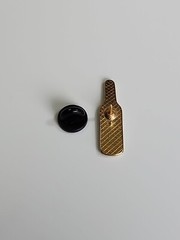 Valdespiro Wine Bottle Lapel Pin Winery Spain Vineyard