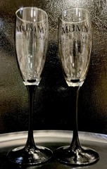 MUMM Cuvée Napa Black Stemmed Champagne Flutes (2) FRANCE ~ PRISTINE!