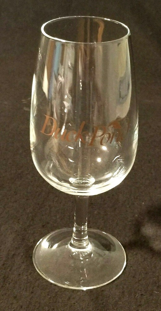 Duck Pond Cellars – Dundee Oregon – Wine Glass – Copper Color Artwork – 7&Prime; Tall