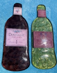 2 Flat Acrylic Wine Bottles Wall Decor Vtg 2003 Leandra Ginevra 12” Tall