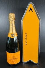 Veuve Clicquot Champagne Destination Blank Arrow Tin – Customizable- New