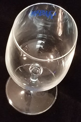 Vintage – Chateau Benoit – Oregon- Small Wine Glass – Blue Artwork – 6&Prime; Tall
