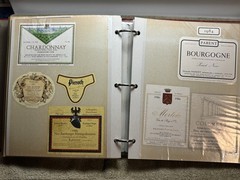 A LOT OF OVER 200 VINTAGE WINE AND LIQUOR BOTTLE LABELS