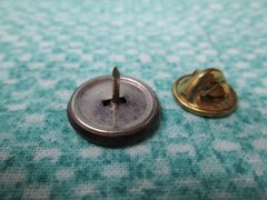 Vintage RISERVA Brass Tone Lapel Pin – Round Metal – Wine Theme – / 6H