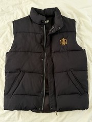 Veuve Clicquot Puffer Vest – Large- EMBROIDERED LOGO