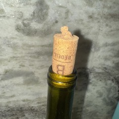 (empty) 2021 Bedell Gallery Green Glass Wine Bottle with Cork! NICE FAST SHIP!