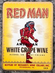 Wine Bottle Label American White Grape Vintage Original 1940&rsquo;s Red Man NOS