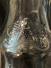 Vintage Anchor Hocking Clear Glass Milk Jug Bottle with « A » Grape Vine Design