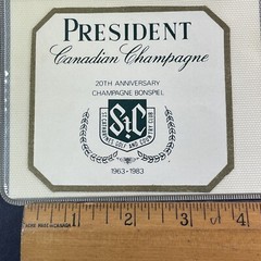 Vintage 1983 St. Catharines Golf & Country Club Champagne UNUSED Paper Label 131