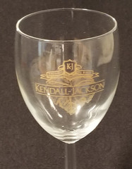 Kendall-Jackson – Santa Rosa, CA – Wine Glass – Gold Artwork – 6-3/4&Prime; Tall