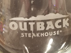 Outback Steakhouse – Wine Glass – 9-1/4&Prime; Tall – White Lettering & Artwork – Rare