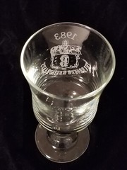 Vintage 1983 – The Broker Restaurants – Wine Glass – White Artwork – 6-1/4&Prime; Tall