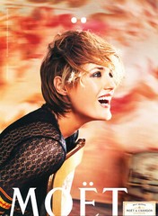 MOET & CHANDON CHAMPAGNE AD #7 RARE 2002 OUT OF PRINT YASMIN LE BON 6 PAGES AD