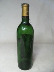 CRUSE CHÂTEAU D&rsquo;ISSAN MARGAUX, BORDEAUX WINE FRANCE MAN CAVE DECOR GLASS