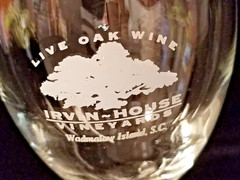 Live Oak Wine – Irvin-House Vineyards Wadmalaw Island – Wine Glass – 6-3/4&Prime; Tall