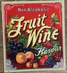 1960&rsquo;s Original Non-Alcoholic Wine Label Vintage Fruit Beverage Advertising NOS
