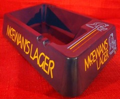 McEWAN’S LAGER BLUE MELAMINE ASHTRAY + 6 BAR MATS – EXCELLENT CONDITION! 