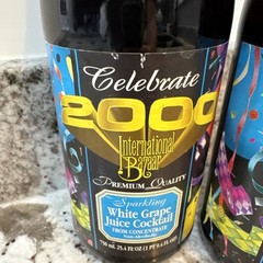 (2) 2000 International Bazaar Sparkling White Grape Juice Cocktail (N7)