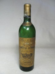 CRUSE CHÂTEAU D&rsquo;ISSAN MARGAUX, BORDEAUX WINE FRANCE MAN CAVE DECOR GLASS
