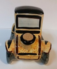 Borghini&rsquo;s One of A Kind Wine Collector&rsquo;s Car Decanter – Italy 1969 – Empty