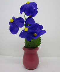 J. Wile & Sons Napa Valley Wines Miniature Clay Planter with Fake Purple Flowers