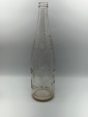 Vintage 12&Prime; Garrett Co. Virginia Dare Wine 4/5 Quart Glass Bottle, Nice