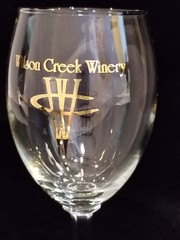 Wilson Creek Winery – Temecula, California – Wine Glass – Gold Artwork 7&Prime; Tall *
