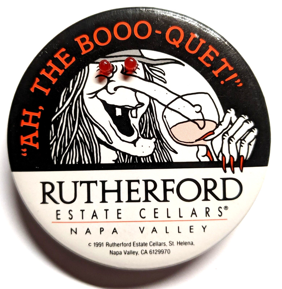 RUTHERFORD ESTATE WINERY / HALLOWEEN WHICH WITH LIGHT UP EYES JACKET PIN PINBACK
