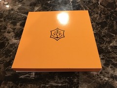 VEUVE CLICQUOT Champagne Brand new Collectible NOTE PAPER PAD VCP HARD TO FIND