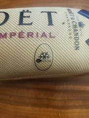 MOET & CHANDON CHAMPAGNE ISOTHERM BOTTLE SUIT 750ml