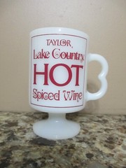 Vintage Taylor Lake County Hot Spiced Wine Milk Glass Pedestal Mug – New York