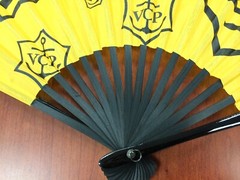 Authentic Veuve Clicquot VCP Signature Yellow Hand Fan Awesome RARE BRAND NEW