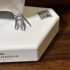 MOET & CHANDON Extra Large Style Penguin Etoile Figure Rare item
