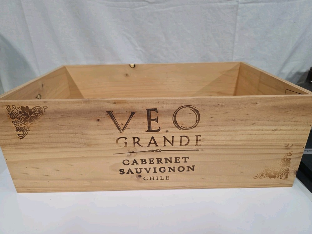 Veo Grande Cabernet Sauvignon Chile Wood Crate 12 Bottle 21 In By 12 In By 7 In