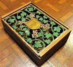 Vintage Ernest & Julio Gallo Chenin Blanc Filigreed Wooden Vine Display Crate
