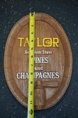 Taylor New York State Wines and Champagnes Sign Harbor Industries
