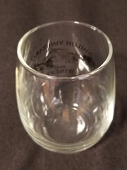 Shiloh Vineyard and Winery WaKeeney KS – Wine Glass – Black Artwork: 3-3/4&Prime; Tall