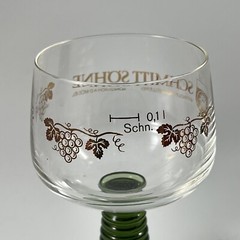 Pair Of Schmitt Sohne Winery 0.1L German Wine Glasses Clear Green Ribbed Stem