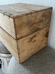 Vintage France Cruse Covered Wine Crate 12 Bottle 1967 LA GARDERIE , Empty