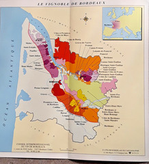 Vintage Bordeaux French Wines from Booklet: « Bordeaux Mini-Guide Des Vins »